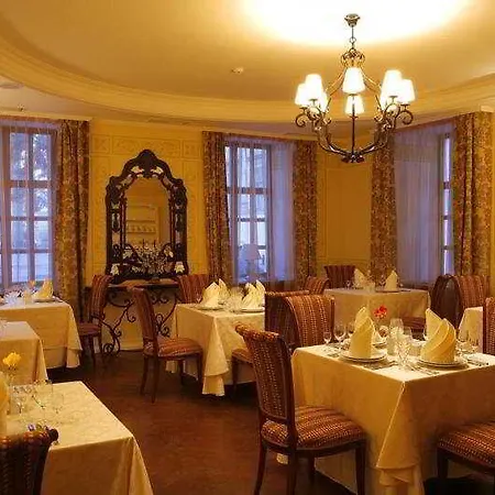 Leopolis Hotel 
