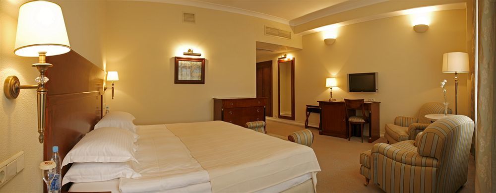 Leopolis Hotel