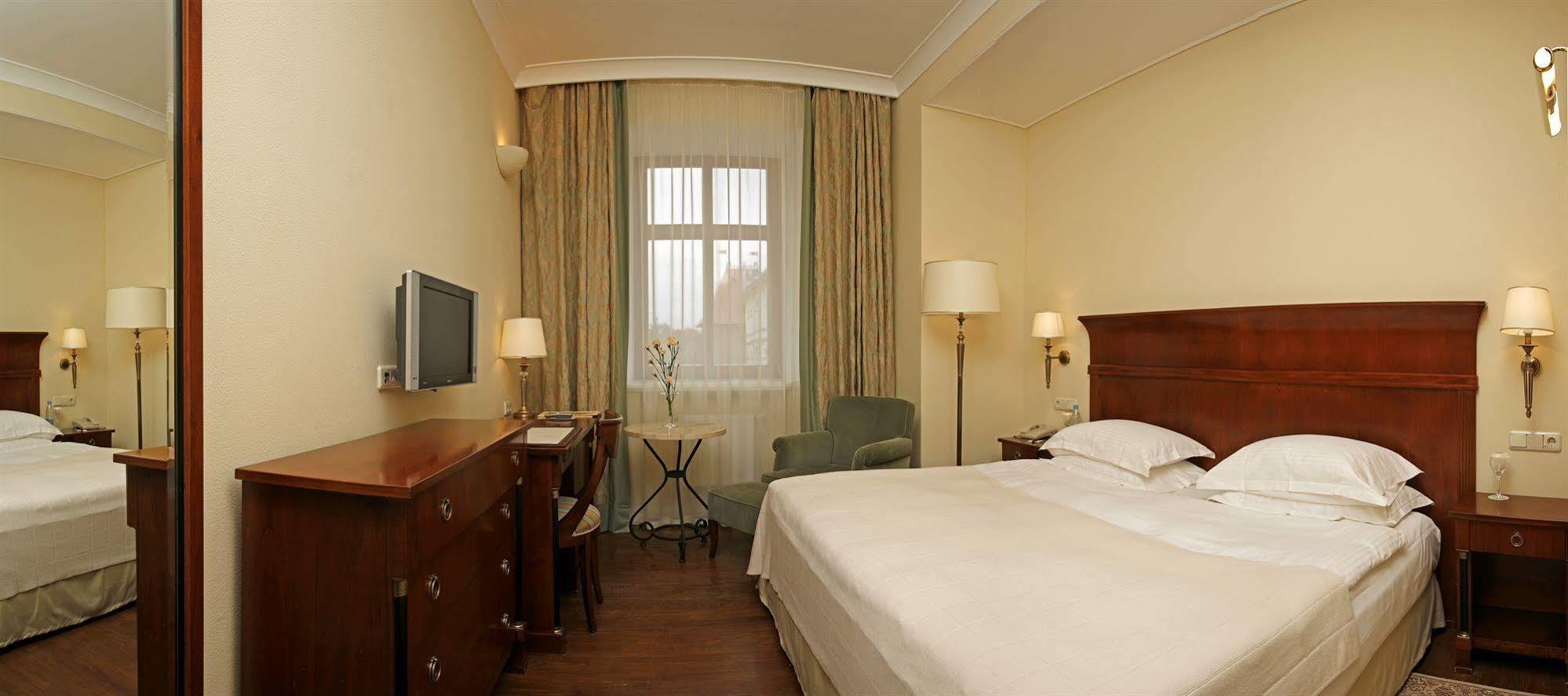 Leopolis Hotel Hotel