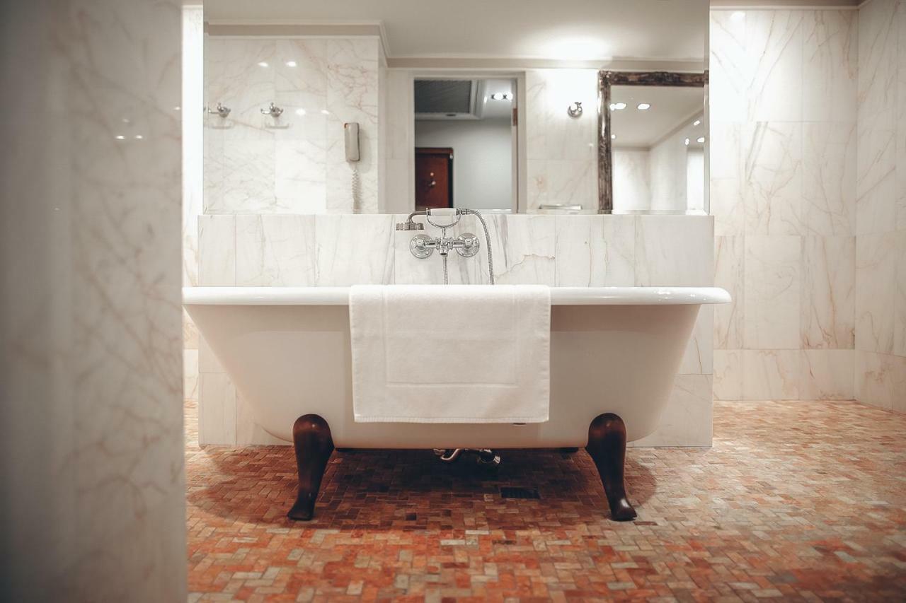 Leopolis Hotel לבוב